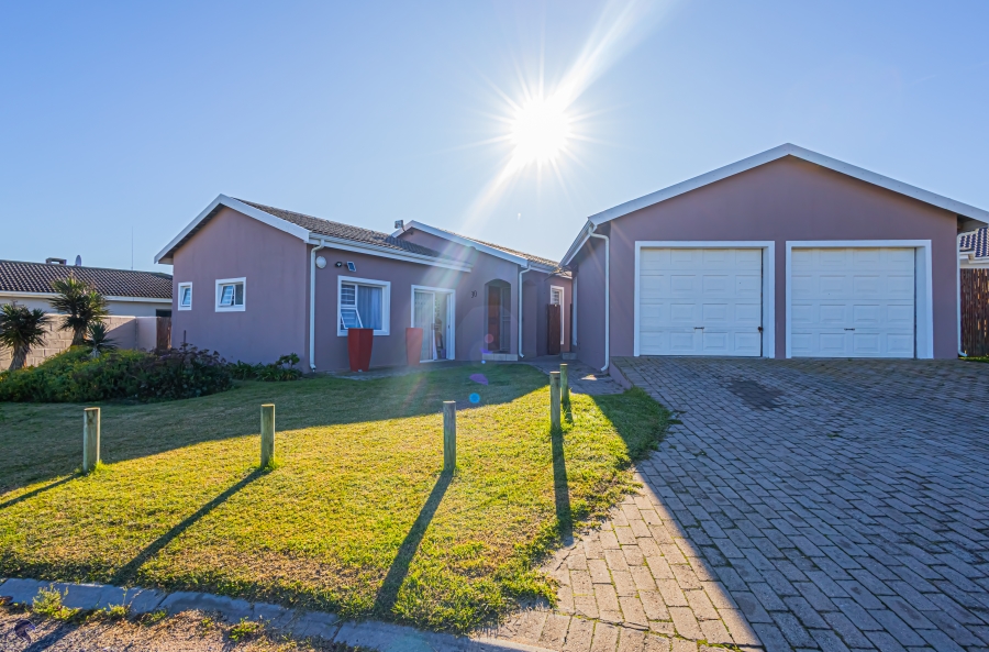 4 Bedroom Property for Sale in Country Club Western Cape